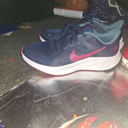 Nike Shies
