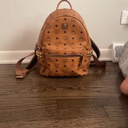 Mcm Bookbag Cognac Viesta 