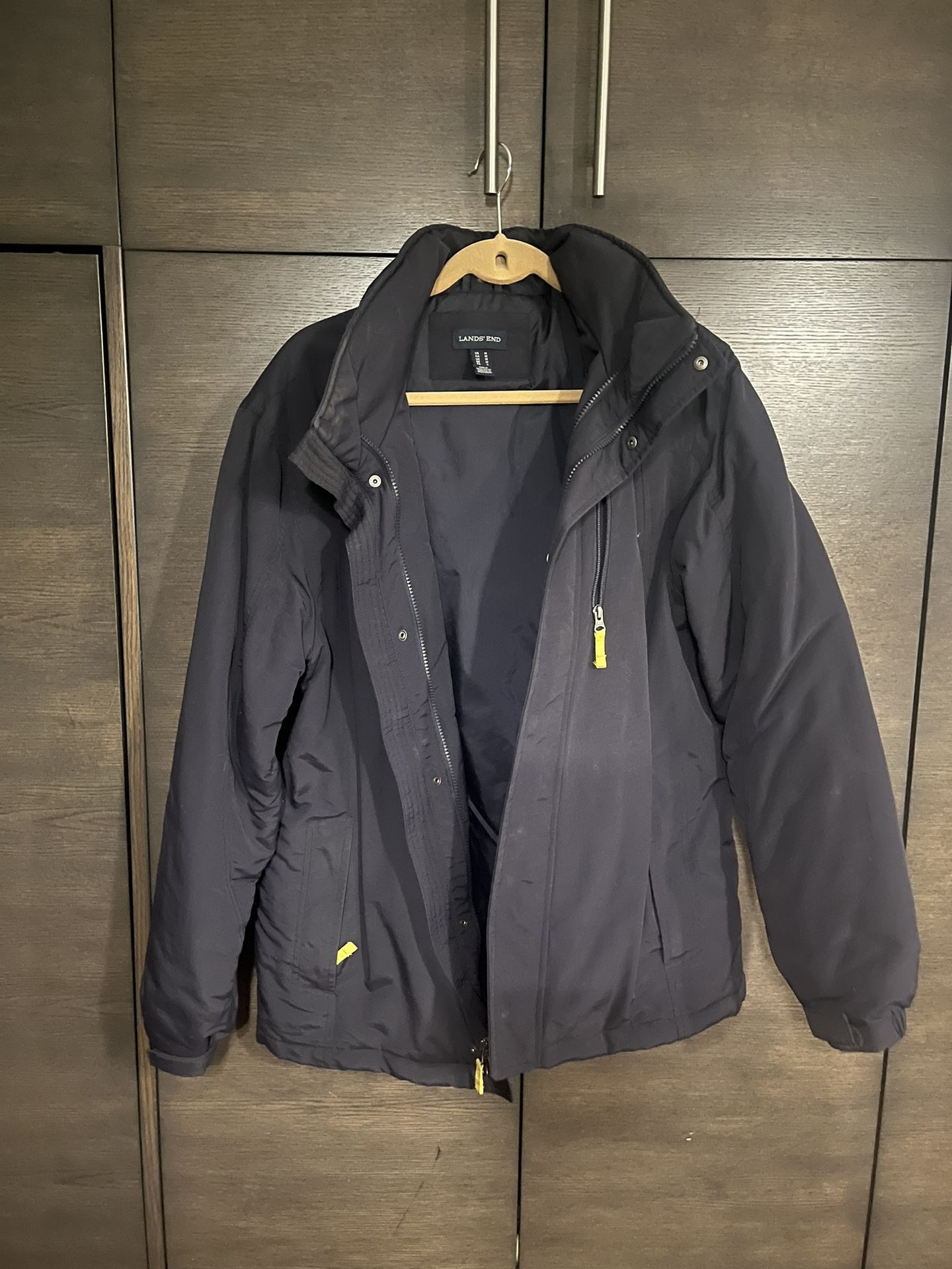 Lands’ End unisex Waterproof Parka – Blue Medium