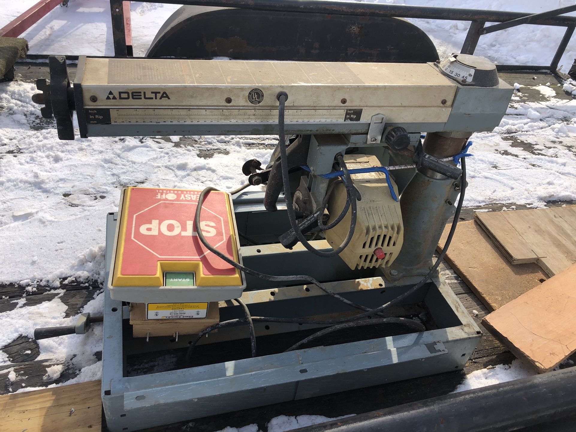 Bench/table Saw