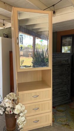 Gorgeous tall closet made Italy