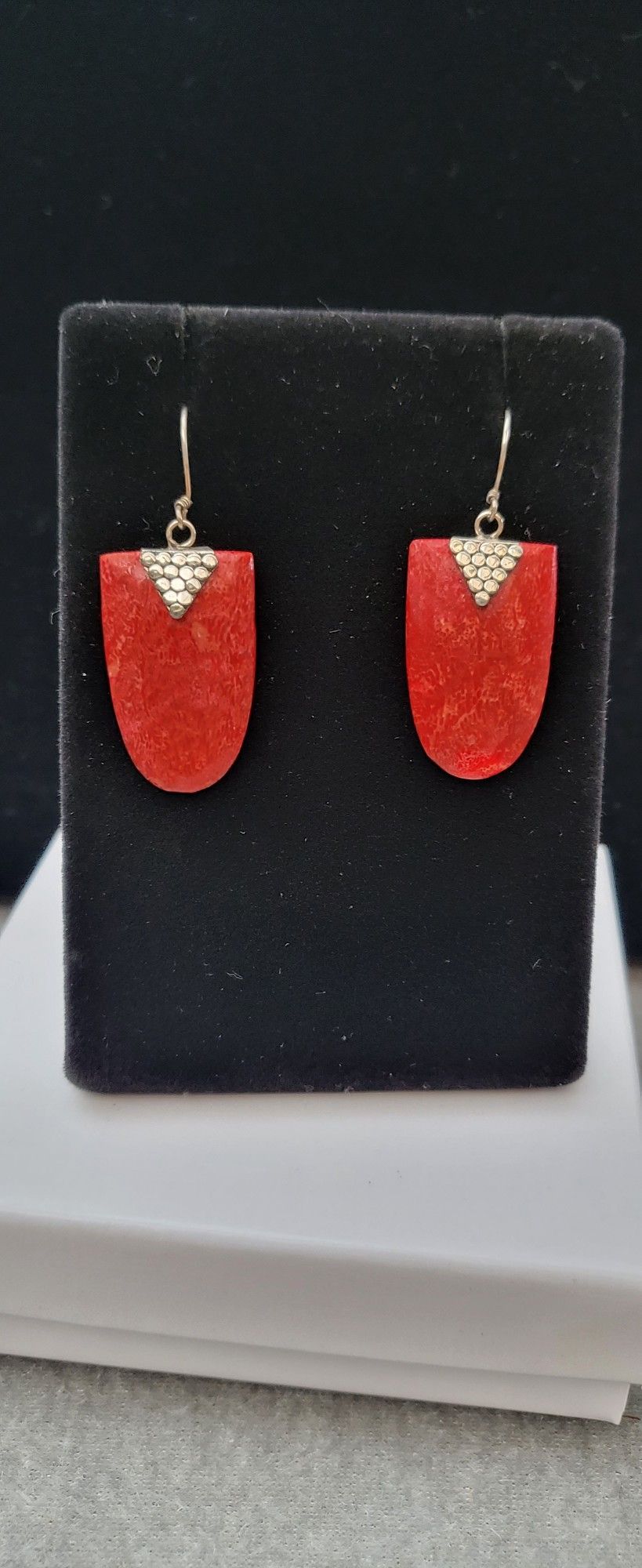 Bali Legacy Sponge Coral Earrings 