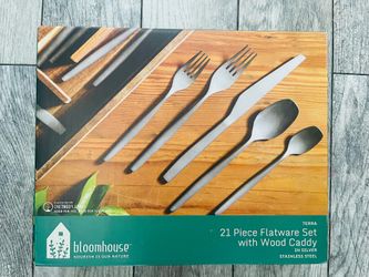 Bloomhouse flatware set with wood caddy