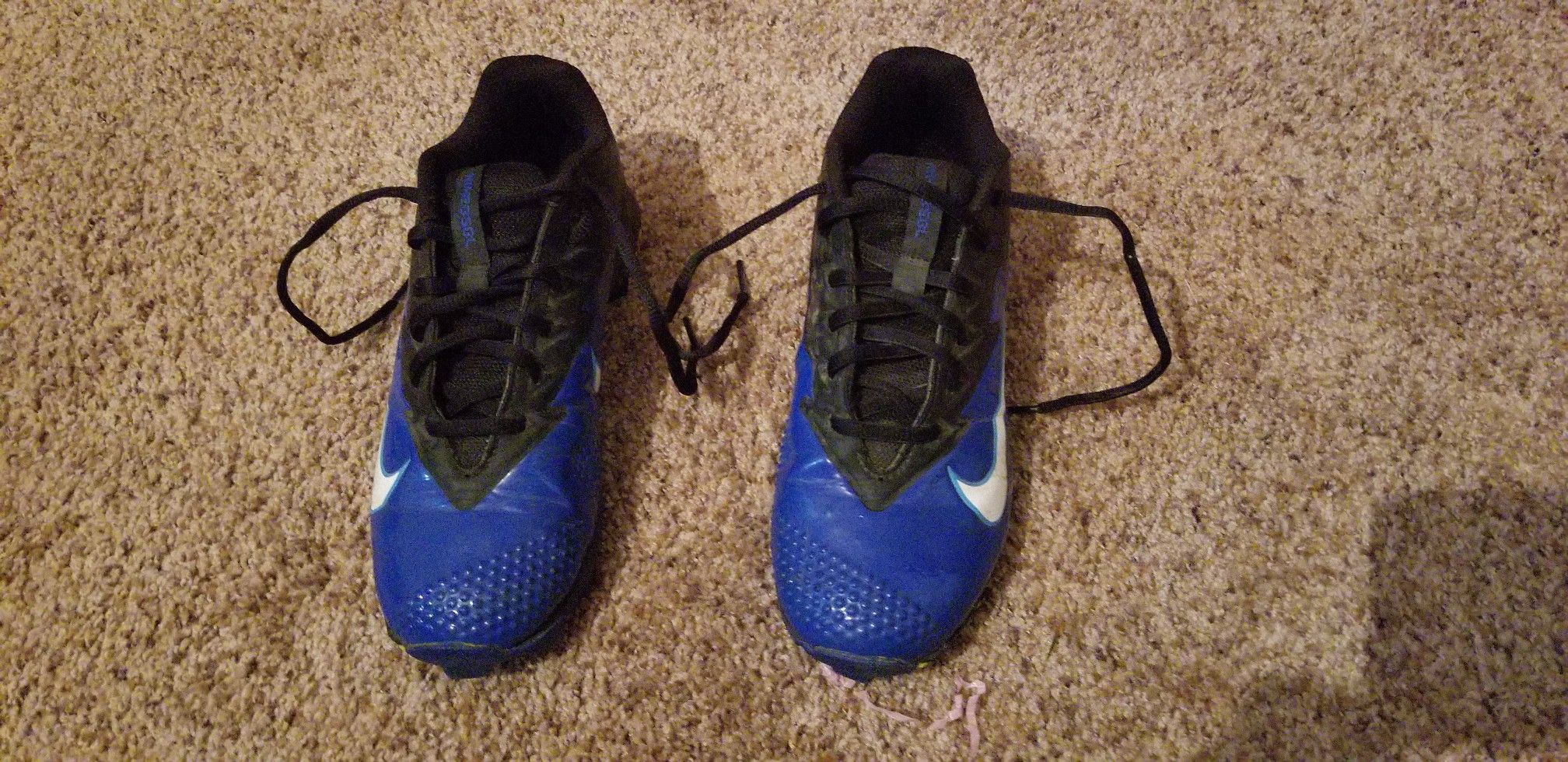 Nike baseball cleats size 3.5