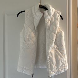 White Puffer Vest (fur Inside) 