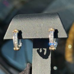 18k gold two tone baguette diamond earrings