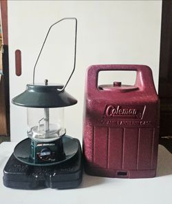 COLEMAN MODEL #5154A700 2-MANTEL PROPANE LANTERN W/CASE