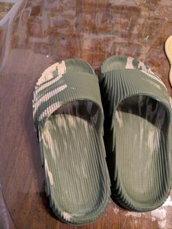 Kids Slides NEW SIZE 4