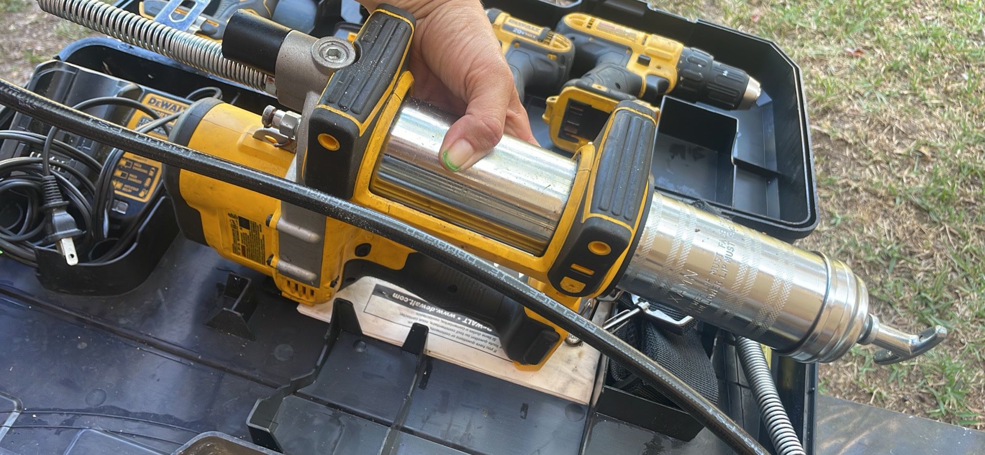 Dewalt Grease Gun