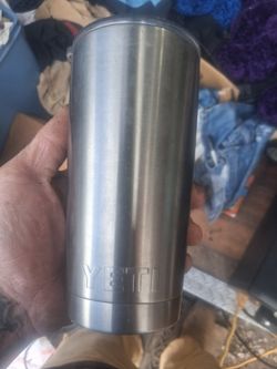 Yeti Stainless 20 Oz Tumbler