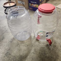 2 Aqua Orchata Jars Need Lids  Both For 15