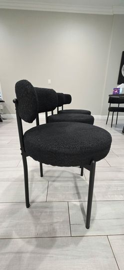 6 Chairs