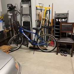 New Rock creek Mountain Bike 