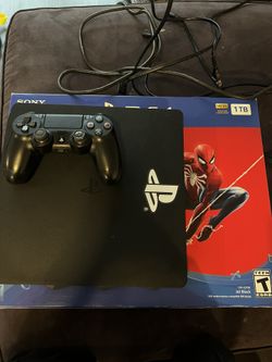 Ps4 , 1 Tb , 1 Controller , Excellent Condition.