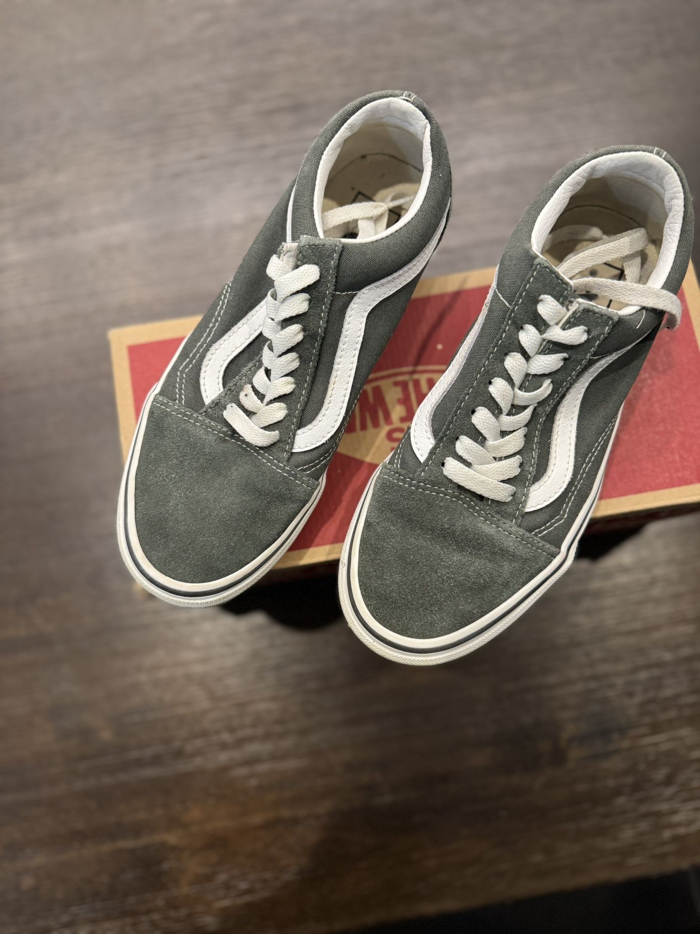 VANS