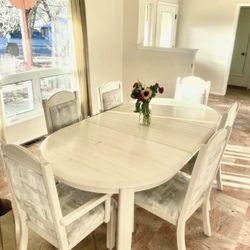 Charming late 90s-early 2000s Solid Wood Dining table
