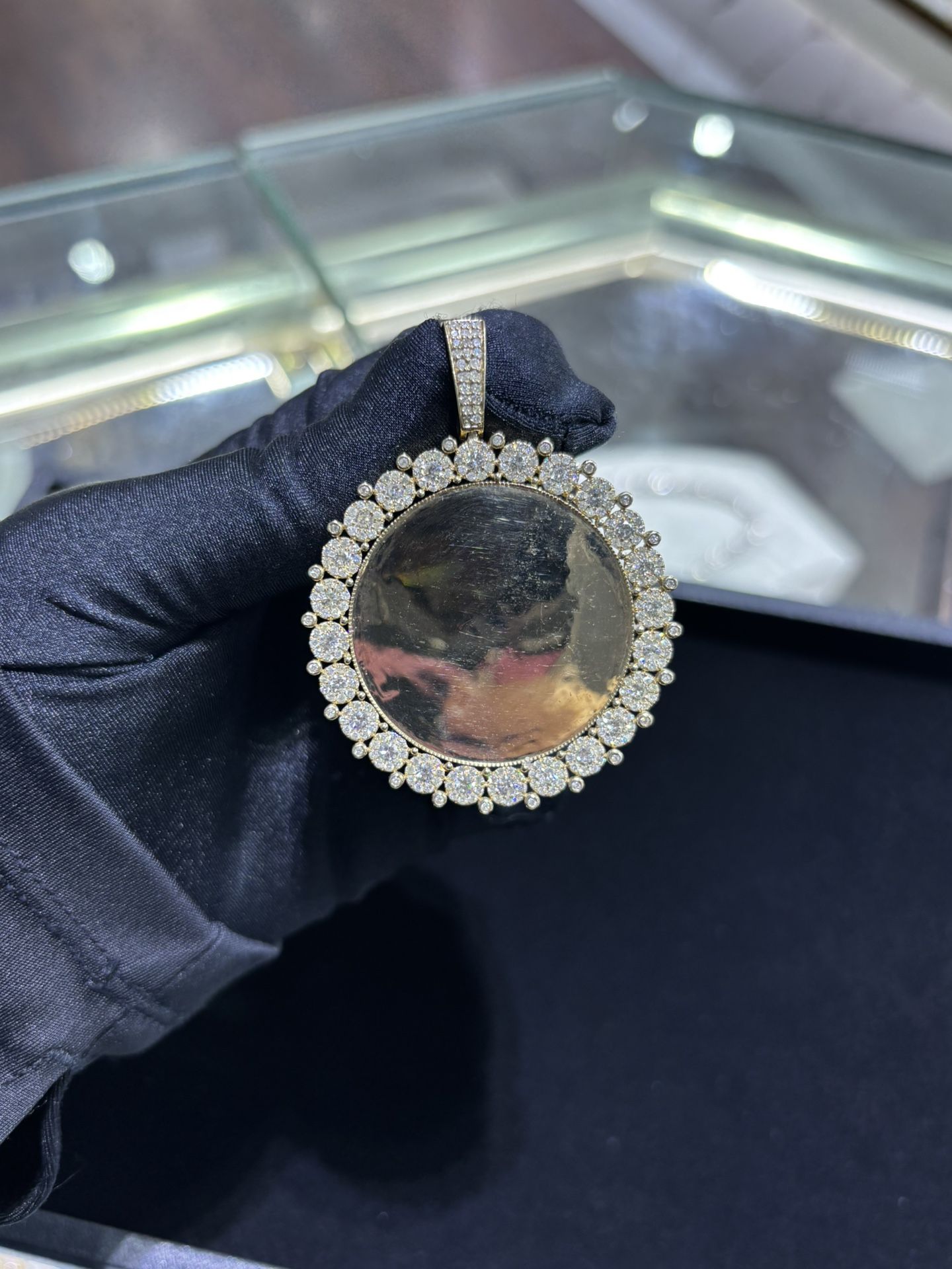 10k Gold Picture Charm