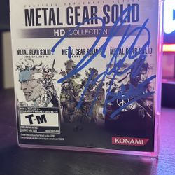 Metal Gear Solid HD Collection PS3 (signed By David Hayter)