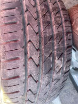 Rim 1. And Tire New 245-30R22
