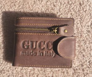 Brown Leather Gucci Wallet