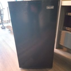 Black Mini Fridge 