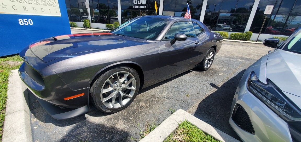 2022 Dodge Challenger