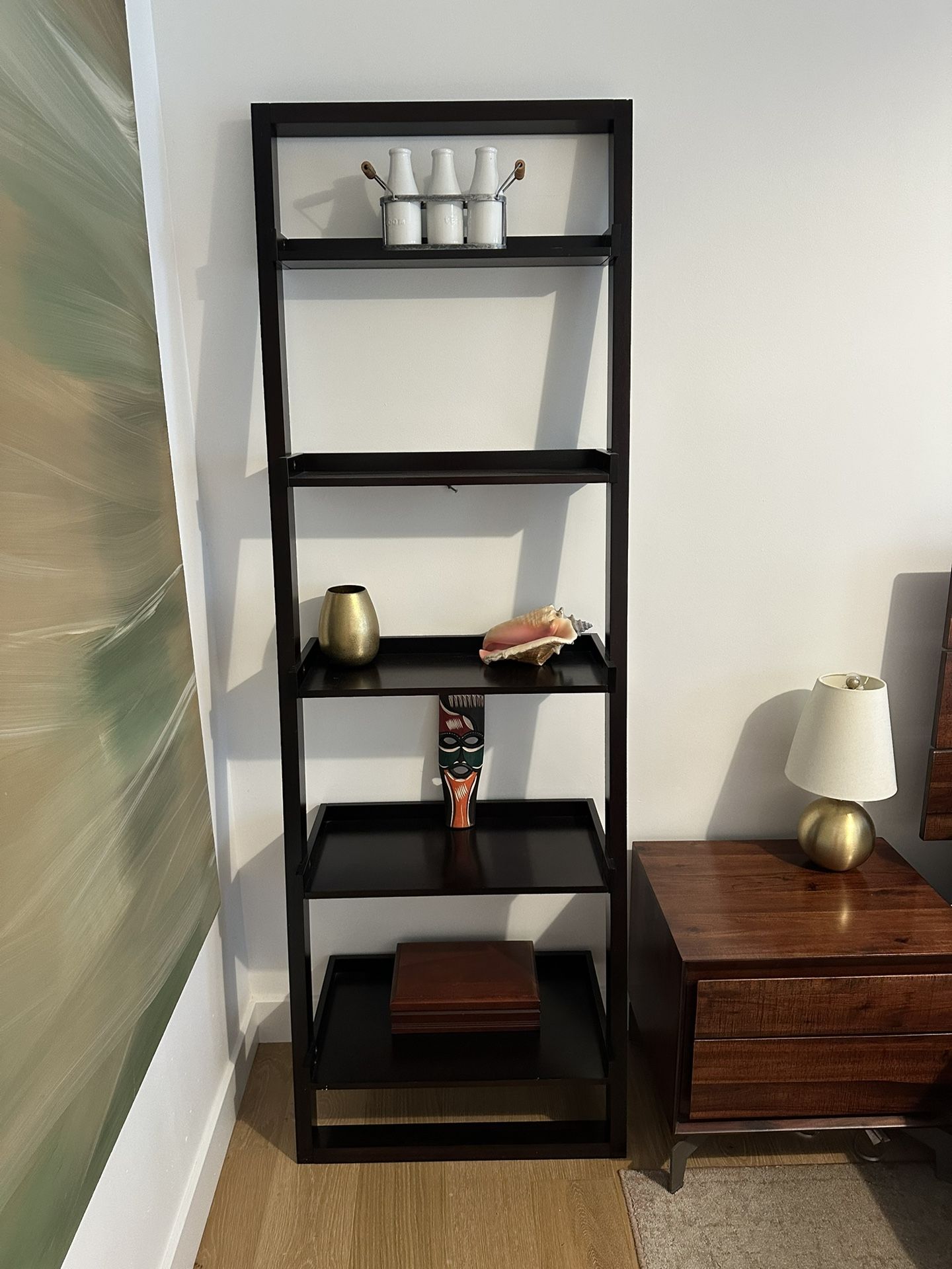 Leaning Shelves (x2)