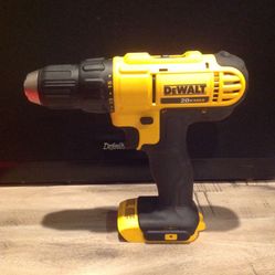 DCD771 Dewalt Cordless drill driver