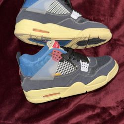 Jordan 4 Retro x Union LA Mid Off Noir