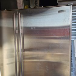 Sub Zero Refrigerator For Sale