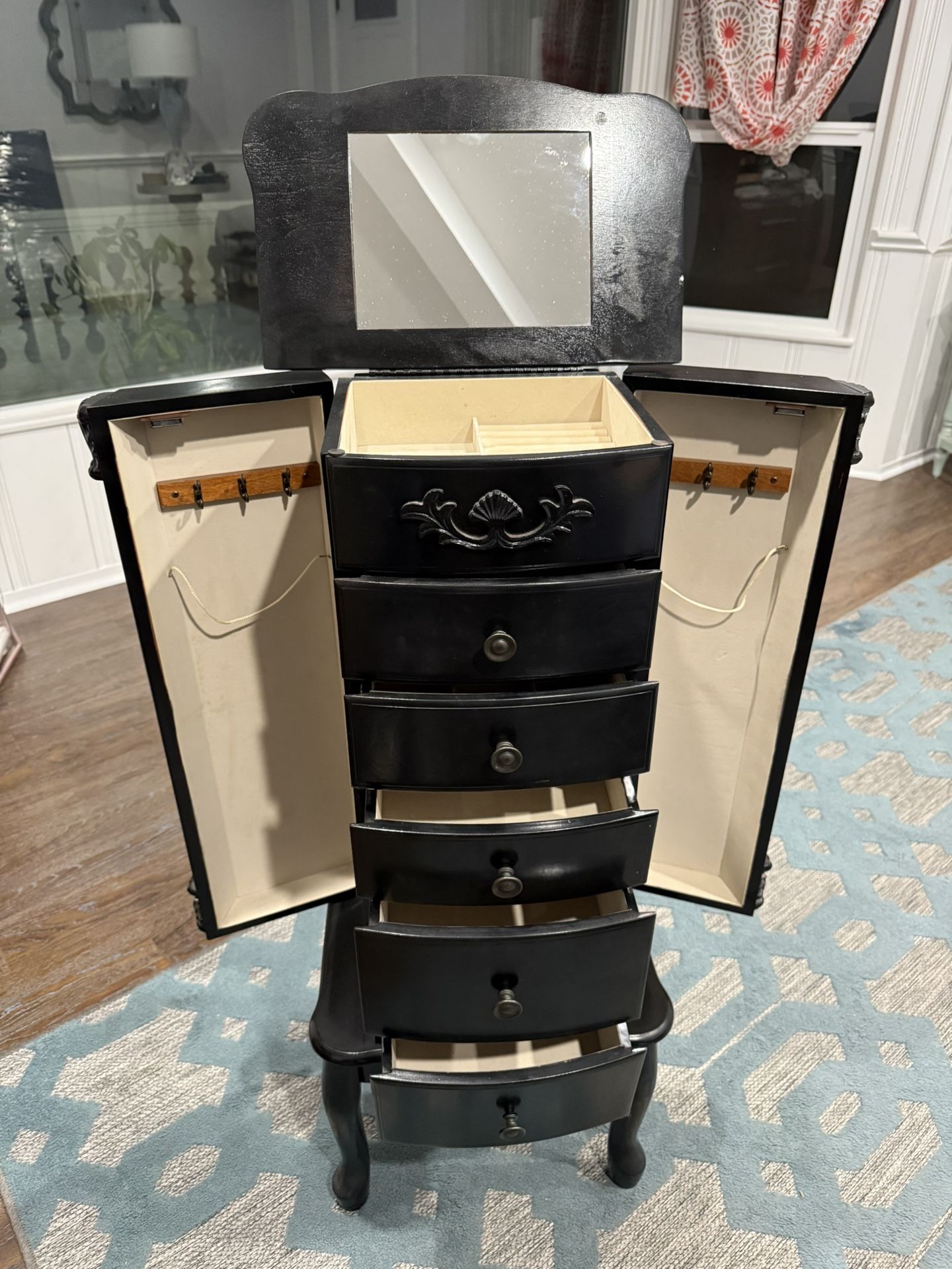 Vintage Style Jewelry Box