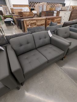 Miller Loveseat