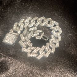 7 inch silver diamond bracelet