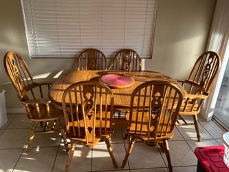 Dinning room table