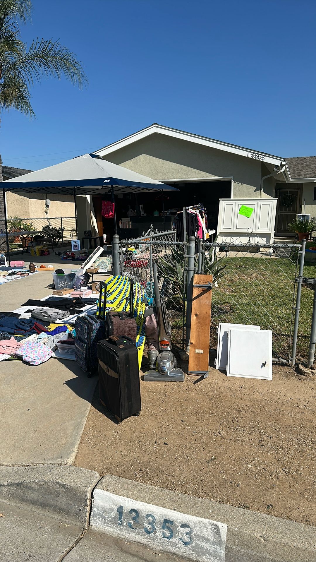 YARD SALE