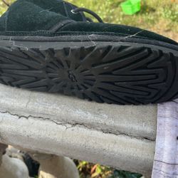 Uggs Size 9 Men