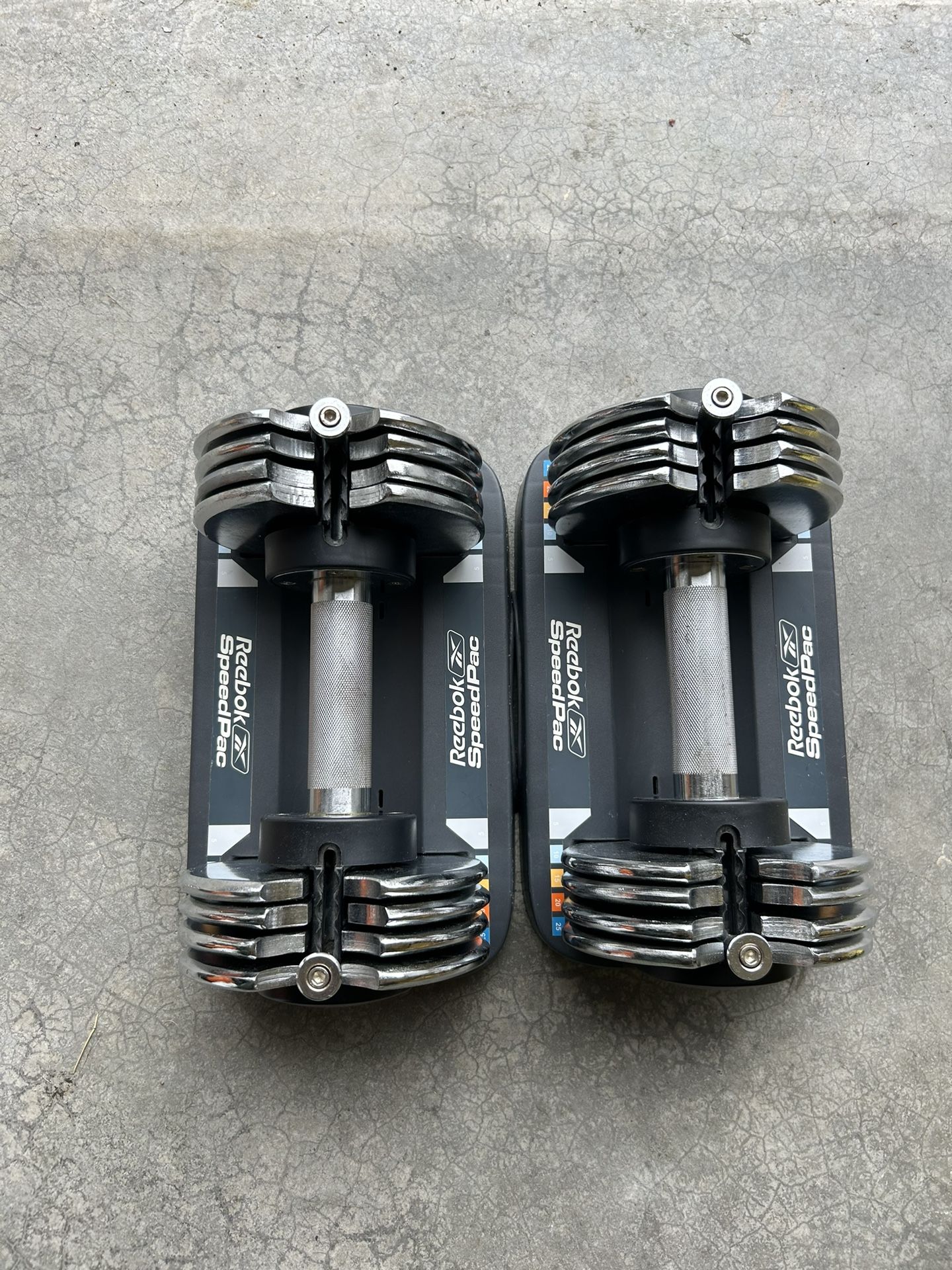 Reebok SpeedPac (adjustable 25lb dumbells)
