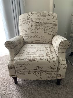 Stylish Recliner