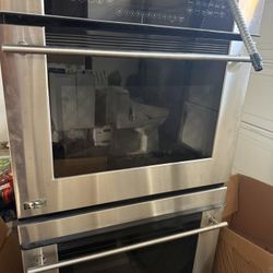 Monogram double Oven