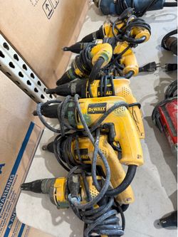 Dewalt screws guns