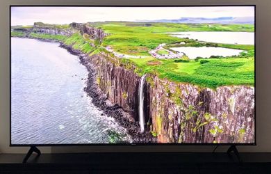 75” Smart TV Hisense