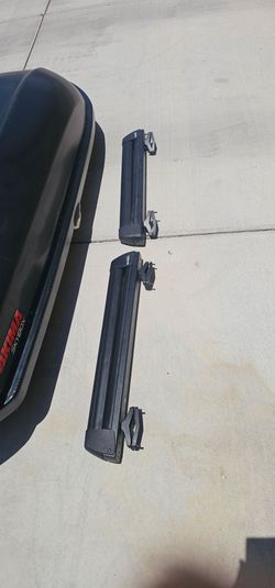 Skybox 16 / Spotrrack ski carrier  $250 OBO