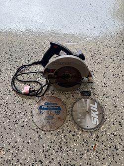 71/4” skil saw with 3 blades