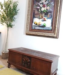 Beautiful clean excellent condition antique cedar chest