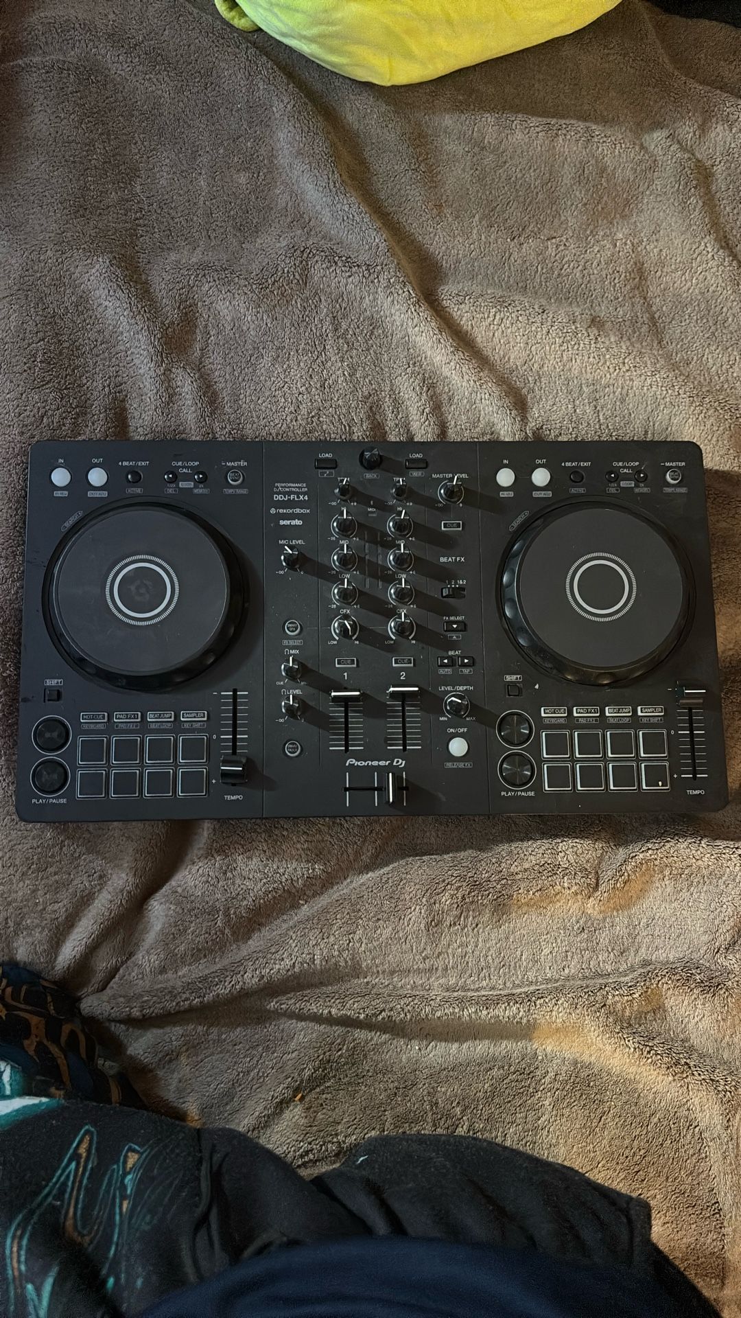 ddj fl x4