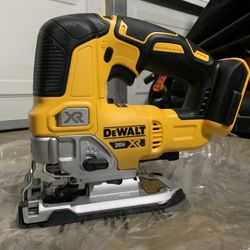 Dewalt Jigsaw (TOOL ONLY)