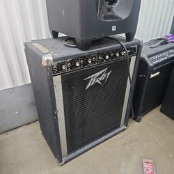 Keyboard Amplification System Peavey