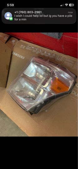 Super duty driver headlight assembly