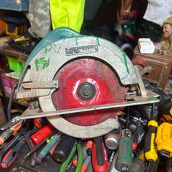 Makita 7 1/4” Circular Saw Works Great!