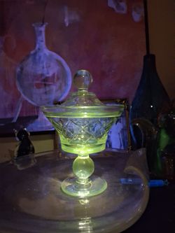 Vintage uranium or magnese Glass Pedestal Candy Dish with Lid
